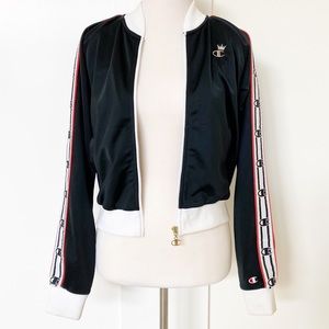 Champion Crown Logo Cropped Track Jacket Sz Medium